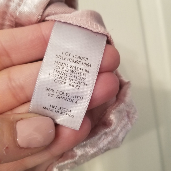 Top - Picture 4 of 4